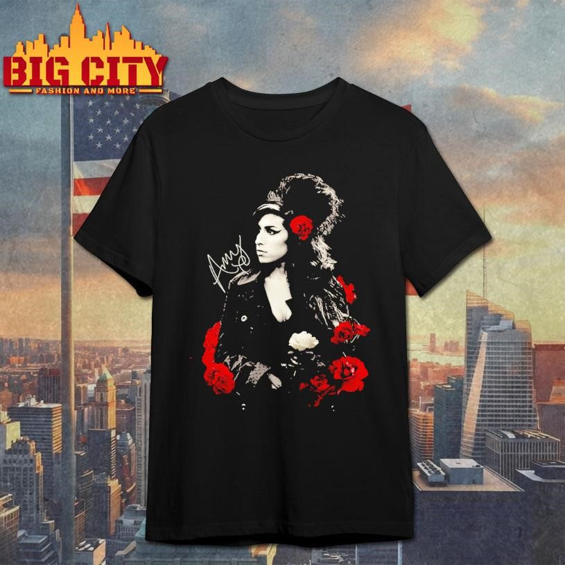 Amy Winehouse Poses With Roses New Shirt